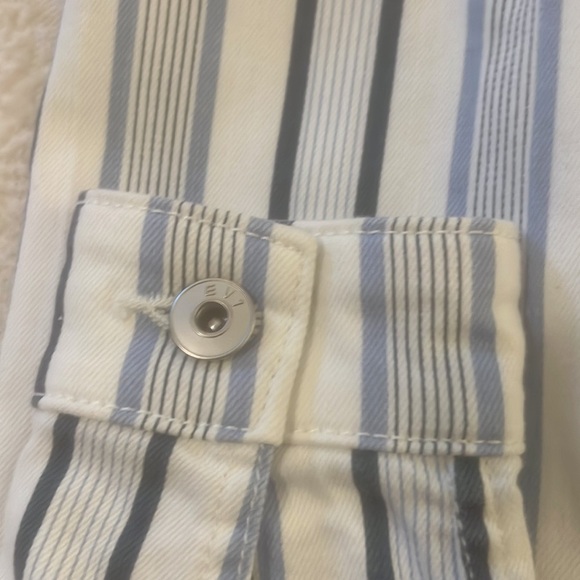 EV1 From Ellen Degneres White With Blue Stripes Women’s Denim Jacket Size XS - Picture 7 of 9